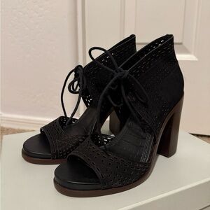 NWOT - Gianni Bini Black Lace Up Heels